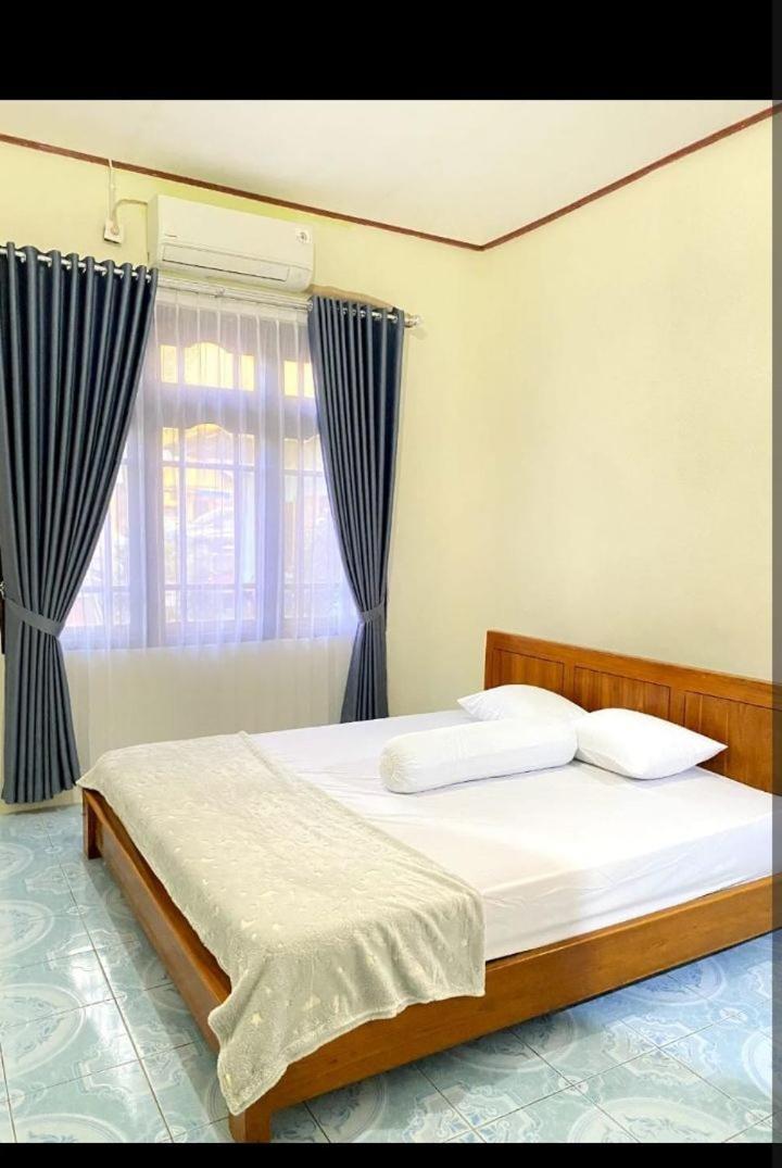 Cendana Guesthouse Labuan Bajo2 Luaran gambar